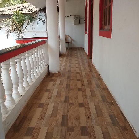 Hayden Guest House Calangute Ngoại thất bức ảnh