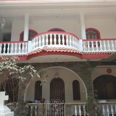 Hayden Guest House Calangute Ngoại thất bức ảnh