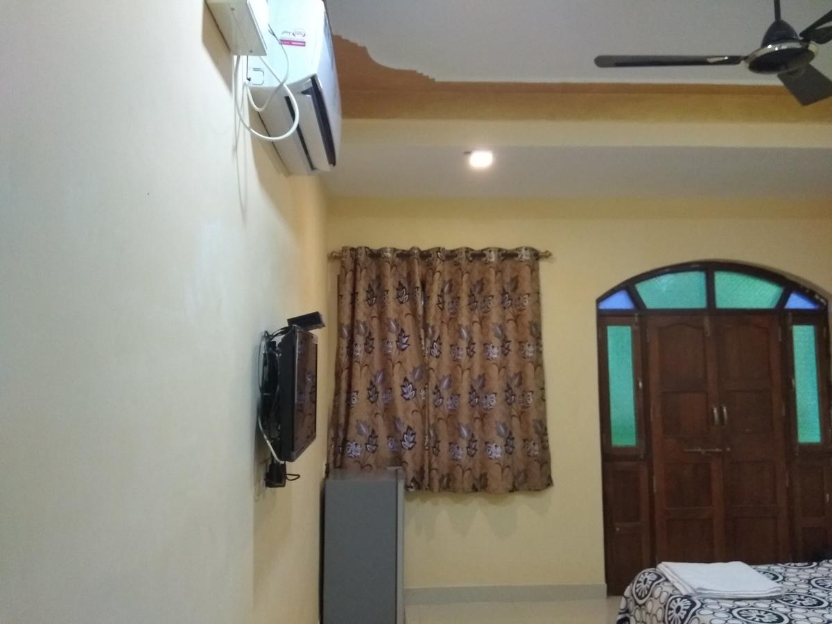 Hayden Guest House Calangute Ngoại thất bức ảnh