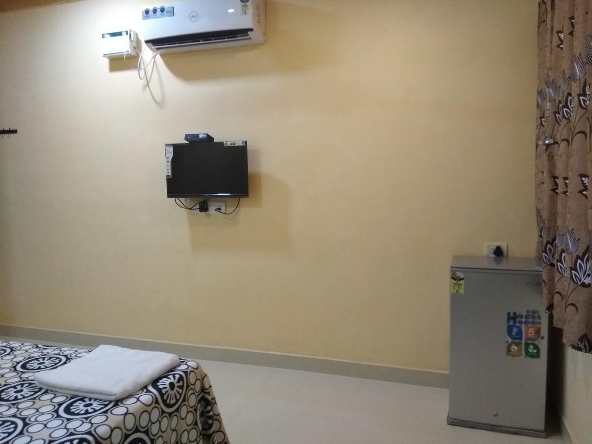 Hayden Guest House Calangute Ngoại thất bức ảnh