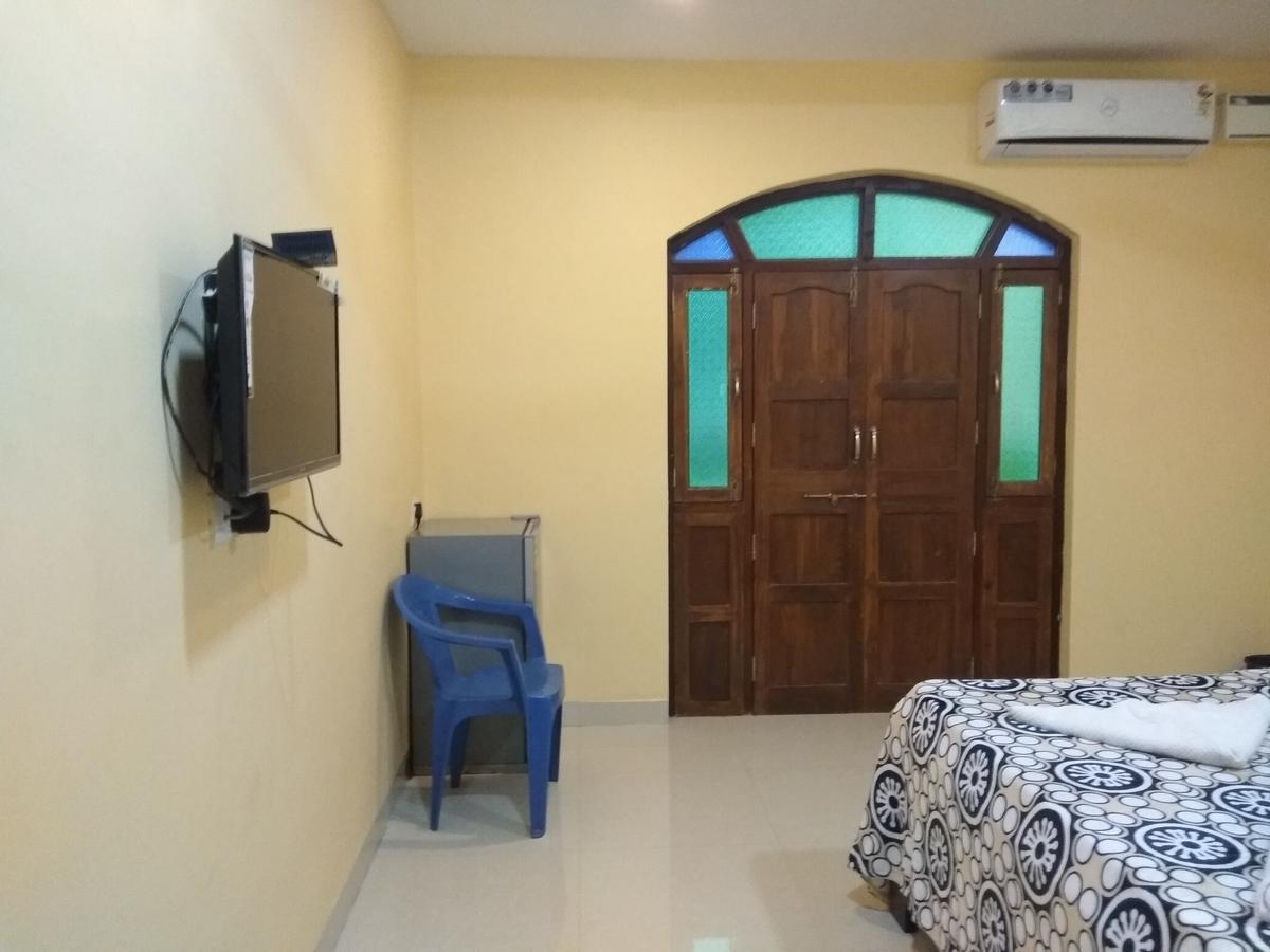 Hayden Guest House Calangute Ngoại thất bức ảnh