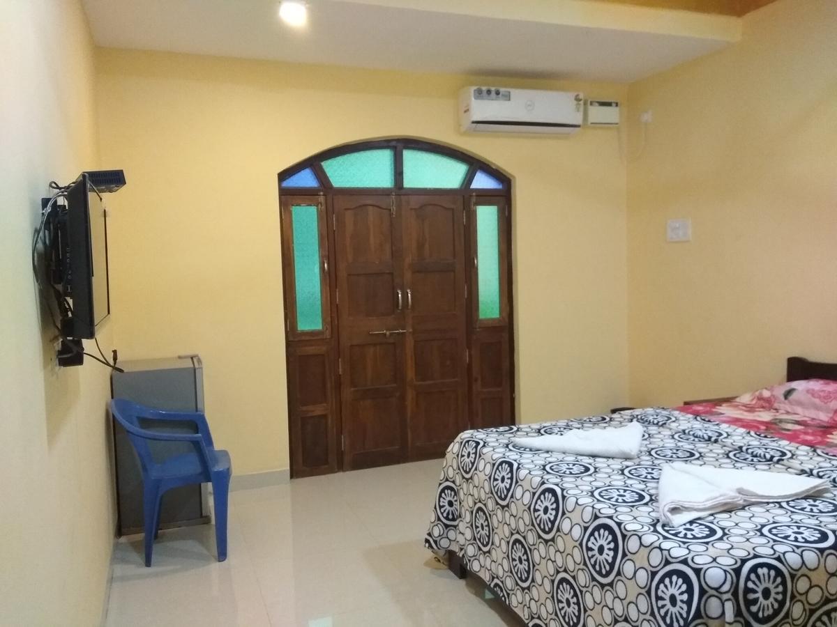 Hayden Guest House Calangute Ngoại thất bức ảnh