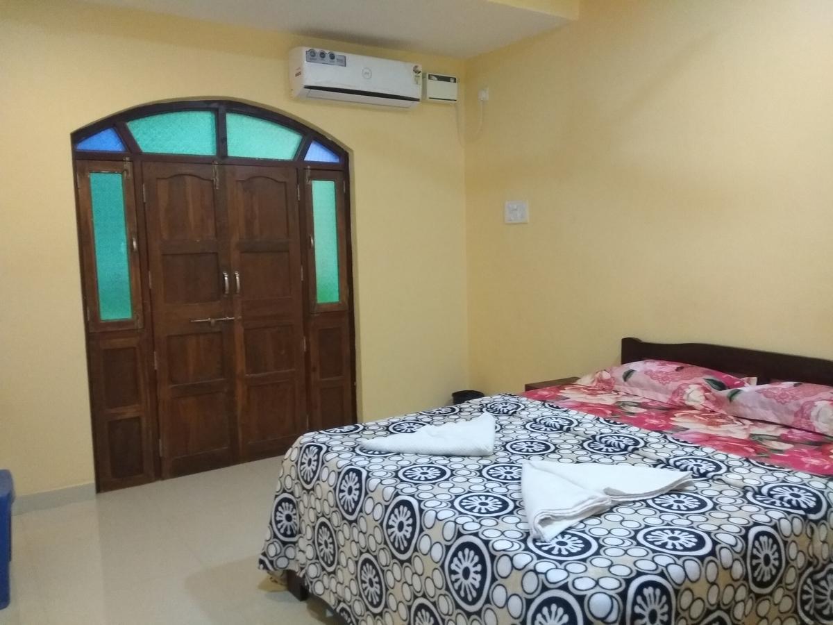 Hayden Guest House Calangute Ngoại thất bức ảnh