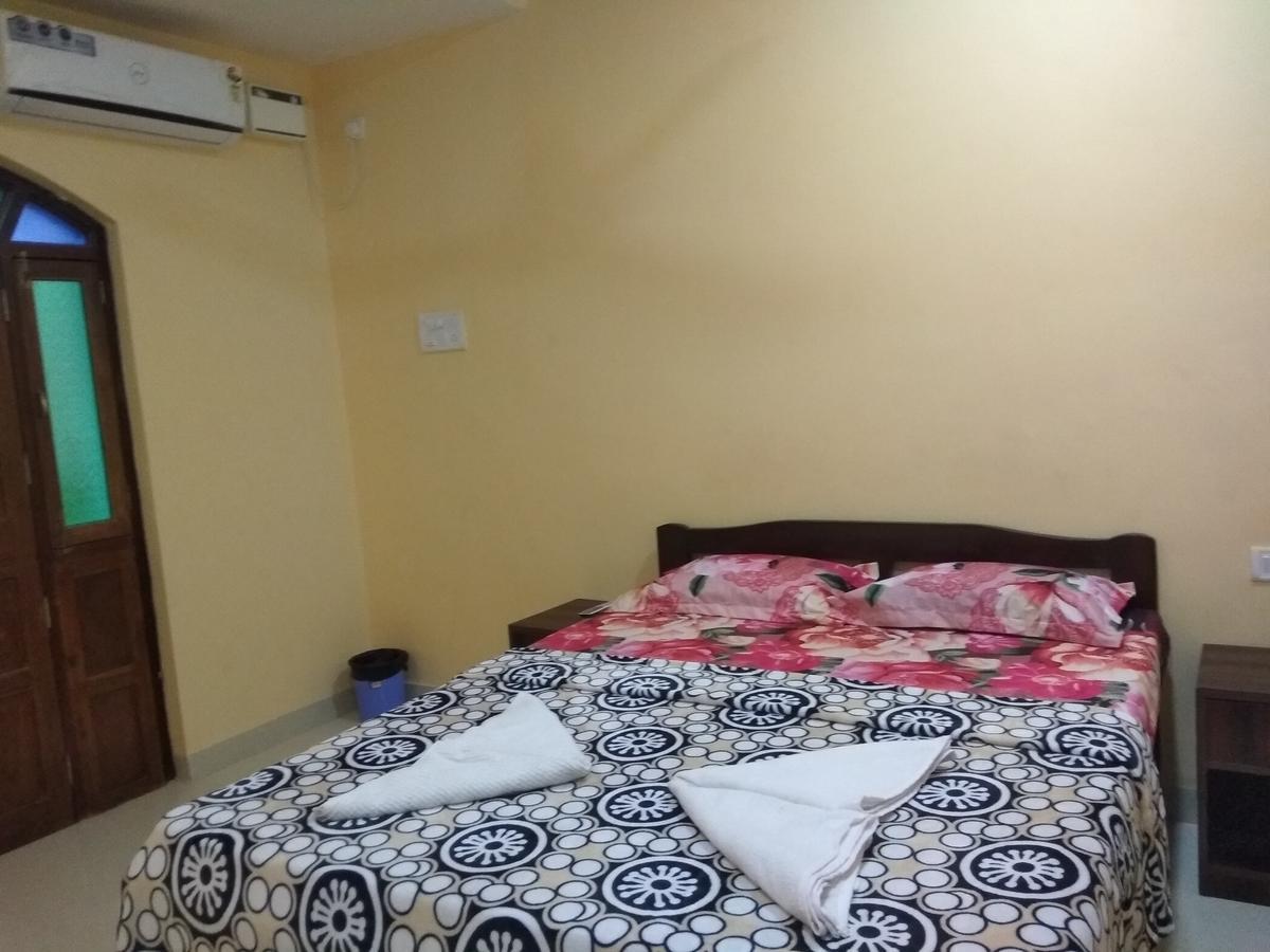 Hayden Guest House Calangute Ngoại thất bức ảnh